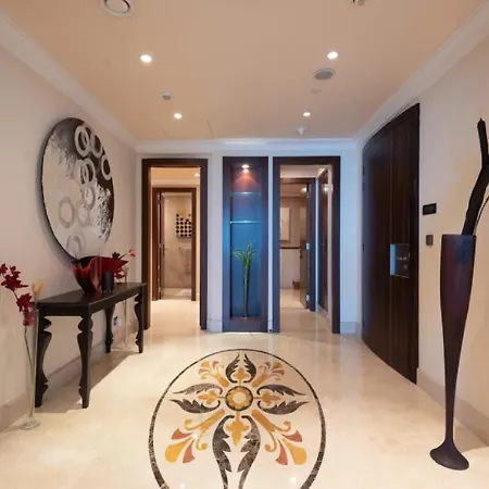 Ξενοδοχείο με διαμερίσματα Sabriyah Luxury Central Αττάλεια
